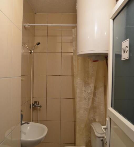 اتاق لوکس, Moonlıght Hostel