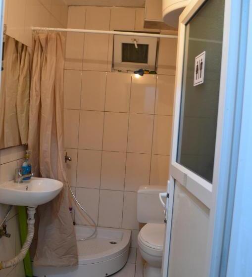 اتاق استاندارد, Moonlıght Hostel