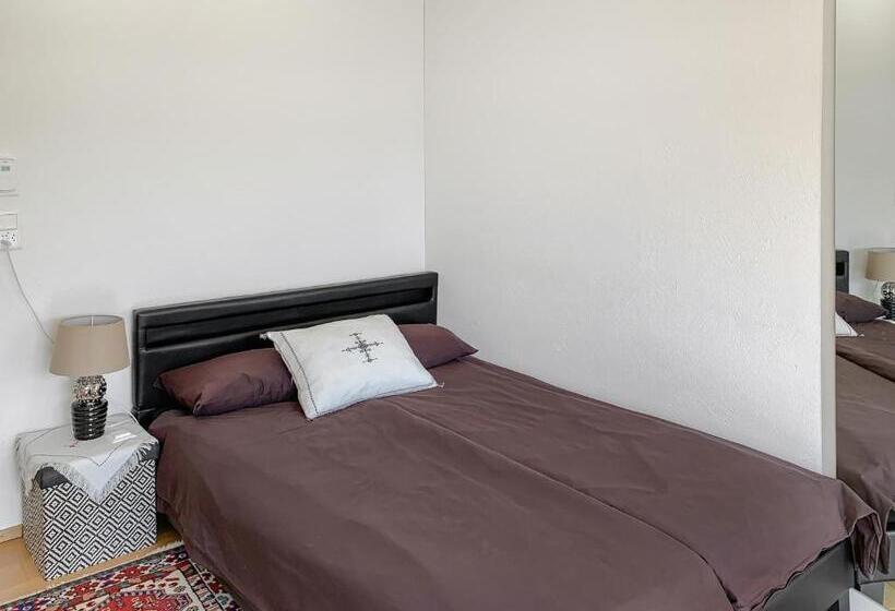 غرفة إقتصادية, Haus Zur Lilie