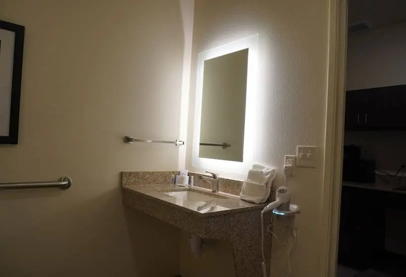 身障者適用スタンダードルーム, Comfort Inn & Suites