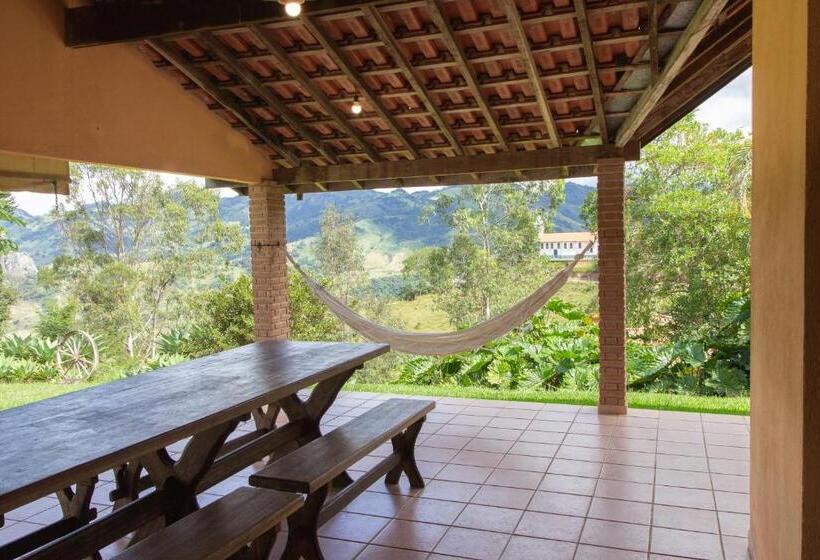 Quarto Triplo Estandar, Pousada Vitória