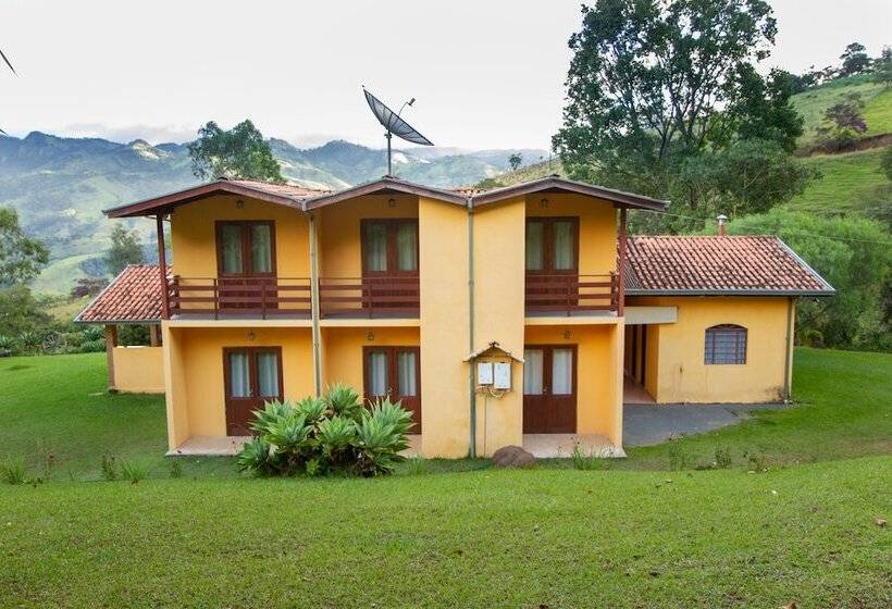 Quarto Triplo Estandar, Pousada Vitória