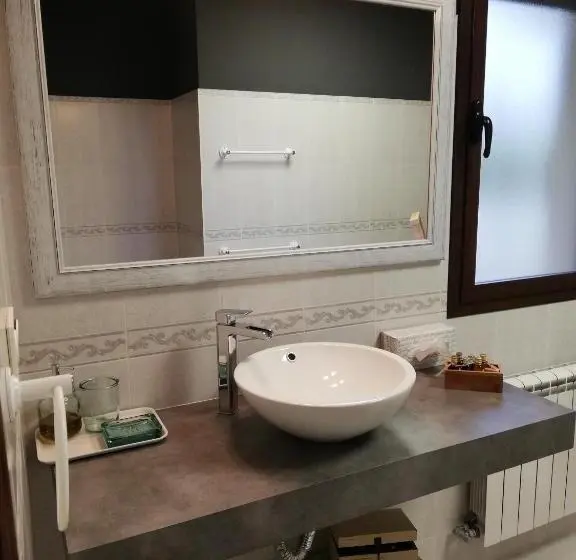 キングサイズベッドのスタンダードルーム, B&b Casa Claví
