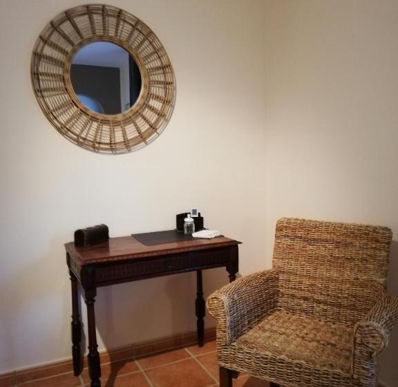 غرفة قياسية مطلّة علي الحديقة, B&b Casa Claví