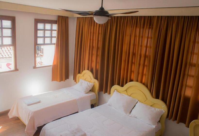 חדר סטנדרט לארבעה, Pousada Flor De Lis