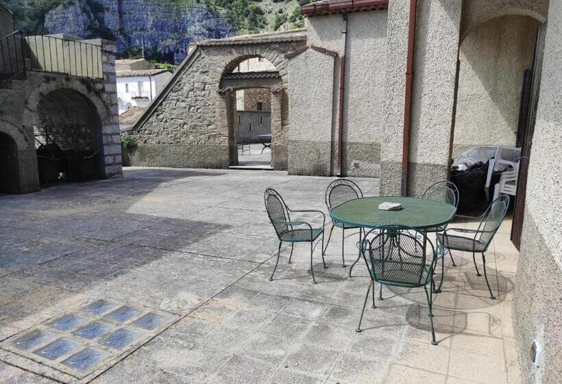 四人标准间, Antica Dimora Palazzo Rovitti