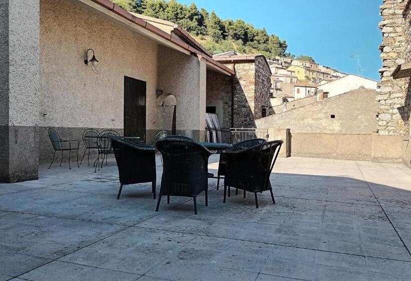 家庭间, Antica Dimora Palazzo Rovitti