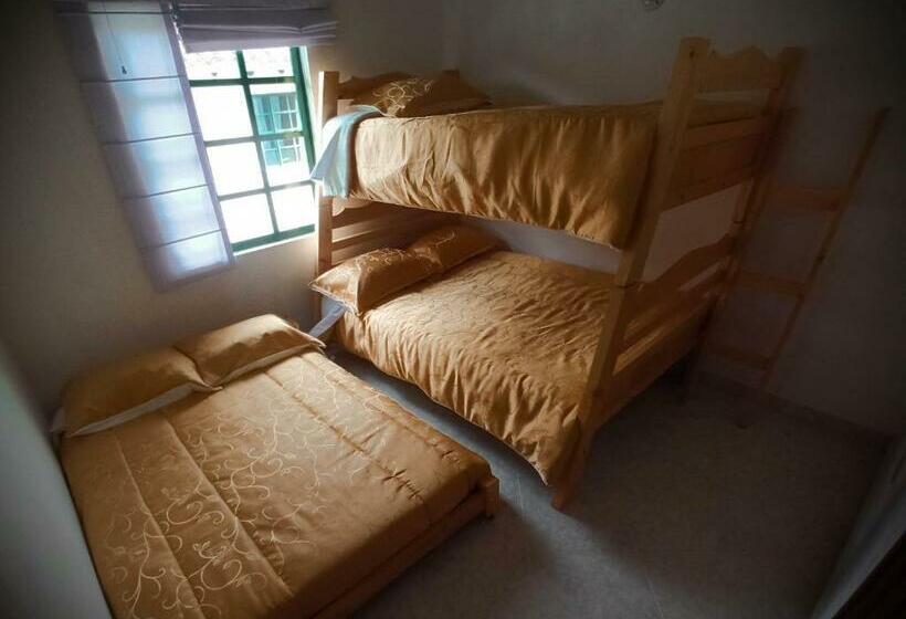 تختخواب در اتاق مشترک, H Ostello La Meridiana