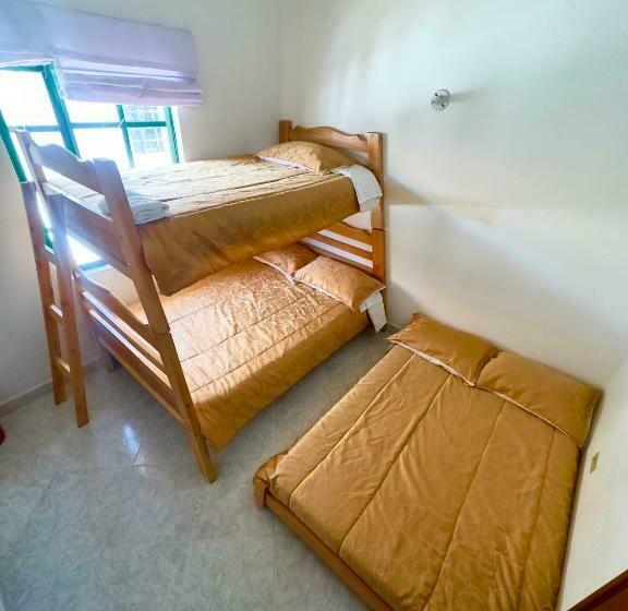 تختخواب در اتاق مشترک, H Ostello La Meridiana