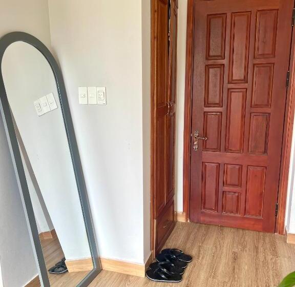 استودیو استاندارد با بالکن, Nấm Home