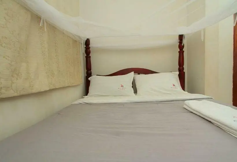 اتاق اکونومی یک تخته, Richy Hotels And Safaris
