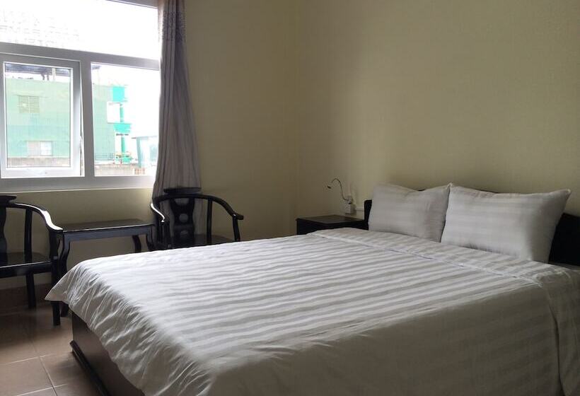 اتاق لوکس, Jade