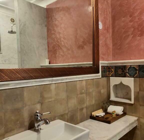 اتاق رویال, Laxmi Palace Heritage Boutique