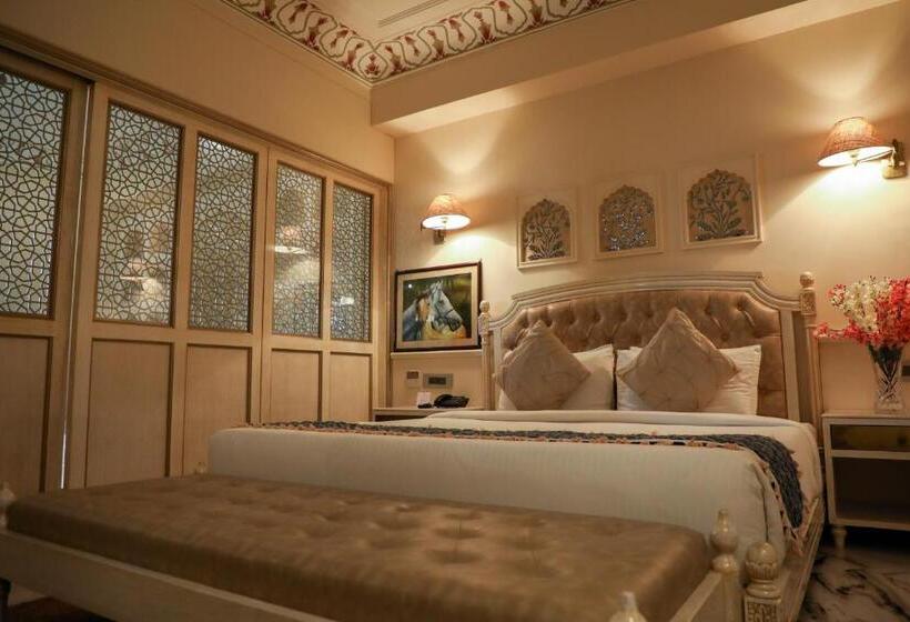 سوییت خانوادگی, Laxmi Palace Heritage Boutique