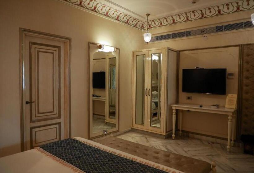 سوییت خانوادگی, Laxmi Palace Heritage Boutique