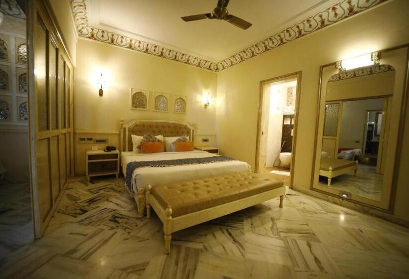 سوییت خانوادگی, Laxmi Palace Heritage Boutique