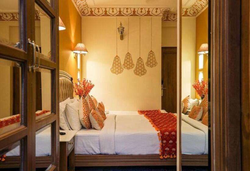 اتاق رویال, Laxmi Palace Heritage Boutique
