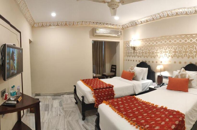 اتاق لوکس, Laxmi Palace Heritage Boutique