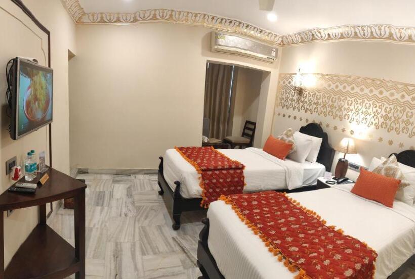 اتاق لوکس, Laxmi Palace Heritage Boutique