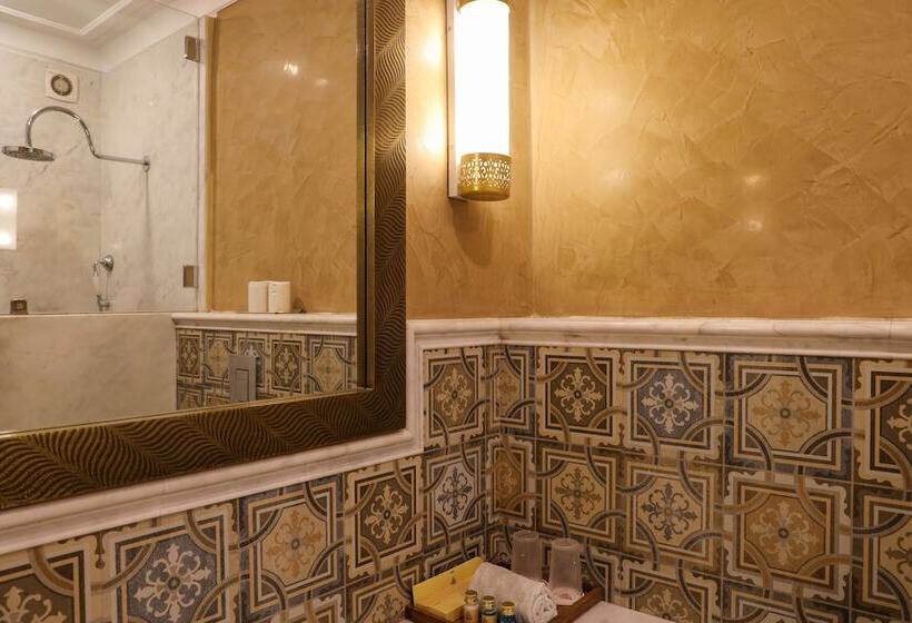 اتاق رویال, Laxmi Palace Heritage Boutique