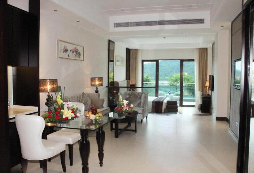 סוויטה דלוקס, Mels Weldon Evergreen Lake Hotel Heyuan