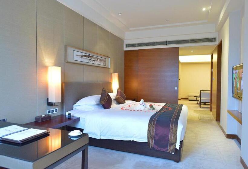 Люкс Повышенной Комфортности, Mels Weldon Evergreen Lake Hotel Heyuan