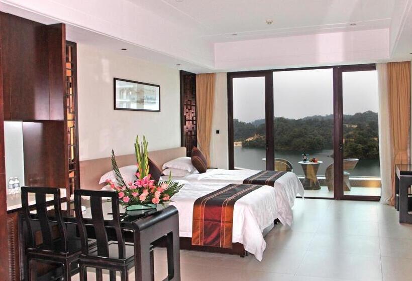חדר אקזקיוטיב, Mels Weldon Evergreen Lake Hotel Heyuan