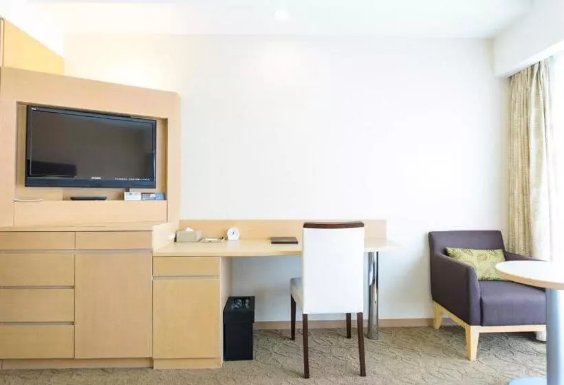 デラックスルーム, Nishitetsu Resort Inn Naha