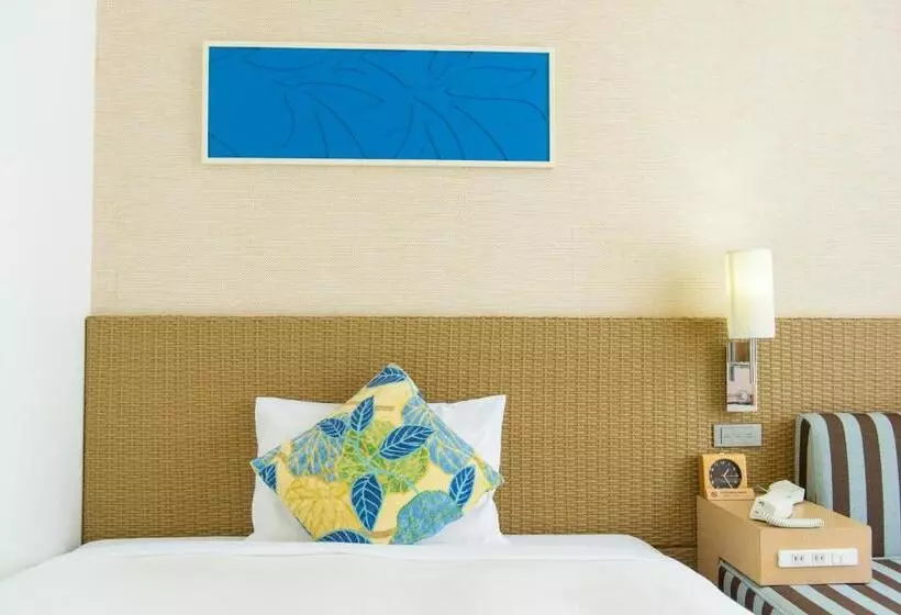 スタンダードシングルルーム, Nishitetsu Resort Inn Naha