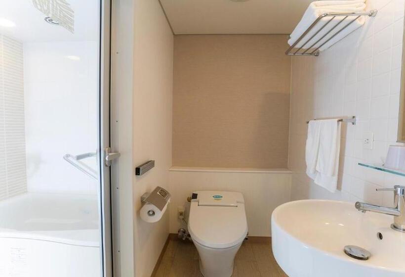 标准间, Nishitetsu Resort Inn Naha