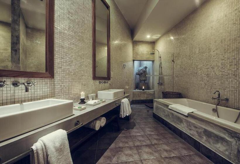 수피리어 스위트, Paradise Road Tintagel Colombo