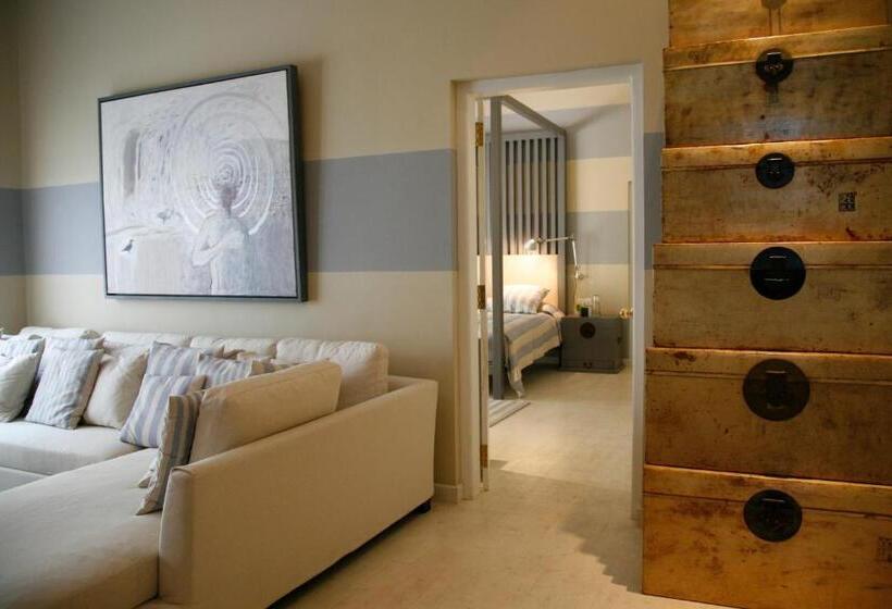 수피리어 스위트, Paradise Road Tintagel Colombo