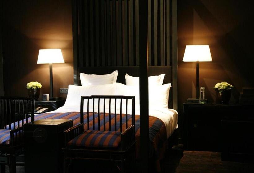 로얄 스위트, Paradise Road Tintagel Colombo