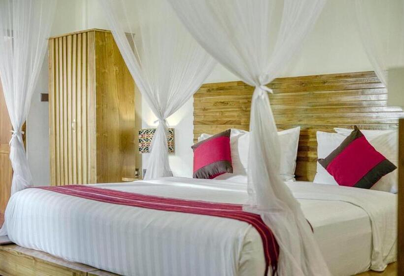 Номер Deluxe, Puri Sari Beach