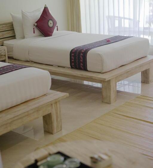 豪华房间, Puri Sari Beach