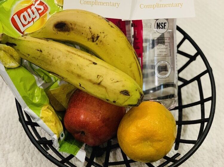 Номер Deluxe, The Singh Empire, New Delhi