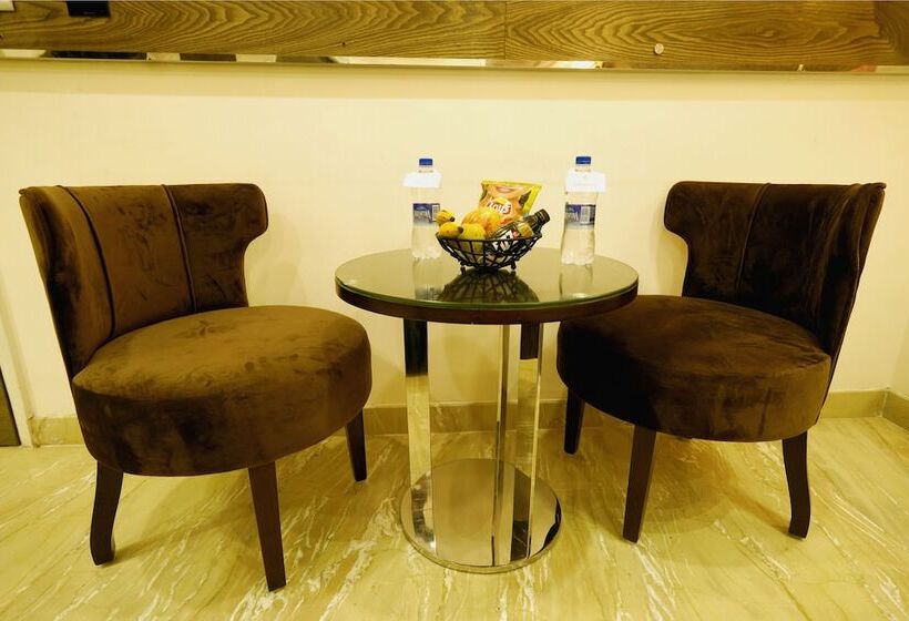 اتاق لوکس, The Singh Empire, New Delhi