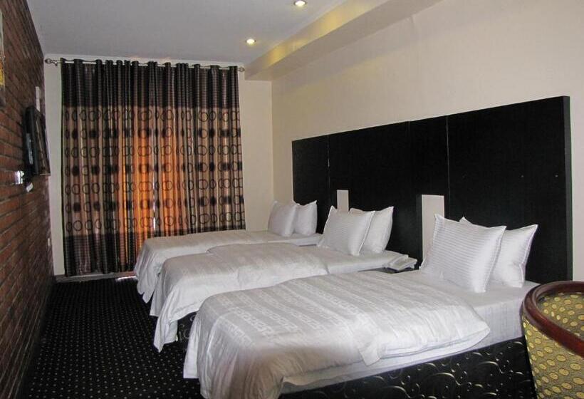 اتاق استاندارد سه نفره, Stipp Hotel Gisenyi