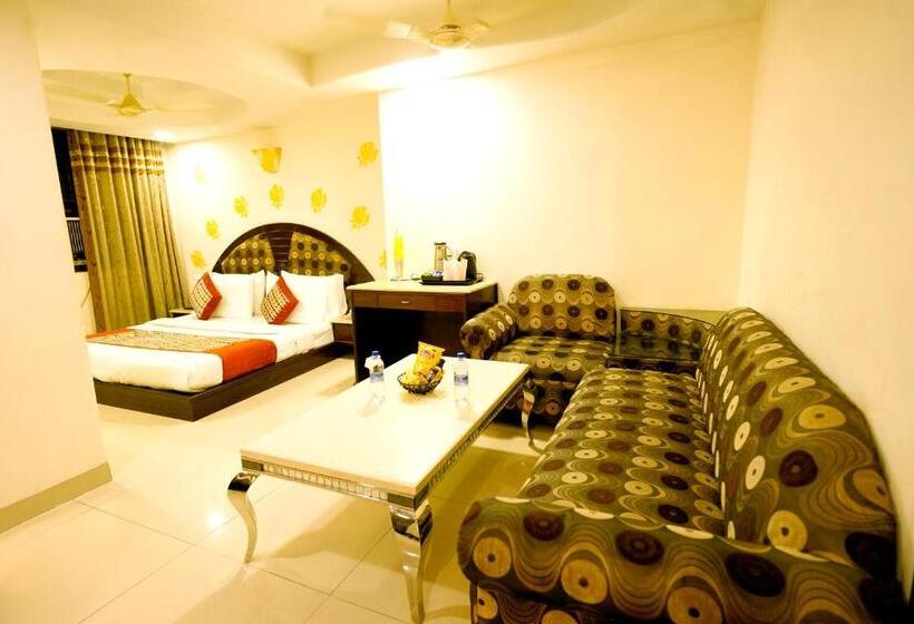 Номер Deluxe, The Singh Empire, New Delhi