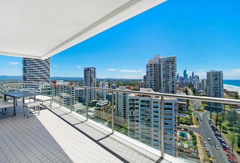 4 Yatak Odalı Daire, Ultiqa Air On Broadbeach