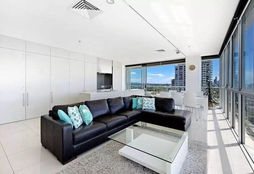 海の見える３ベッドルームアパートメント, Ultiqa Air On Broadbeach