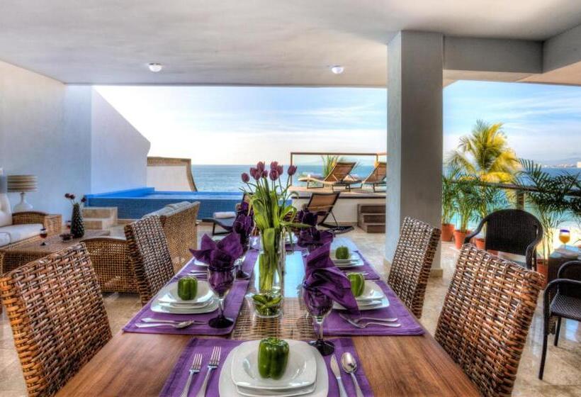 3 Bedroom Suite, Vallarta Shores Beach