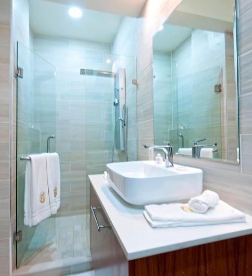 四卧套房, Vallarta Shores Beach