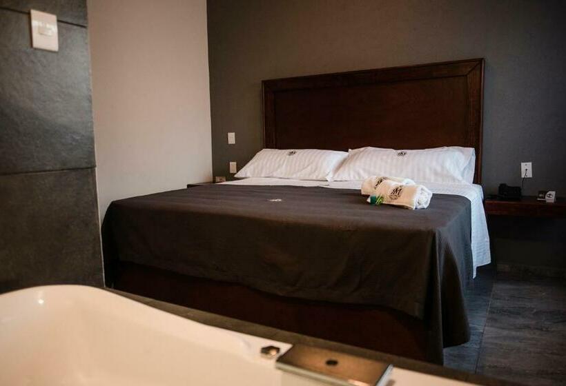 آپارتمان 1 خوابه با چشم‌انداز, Rm Avandaro