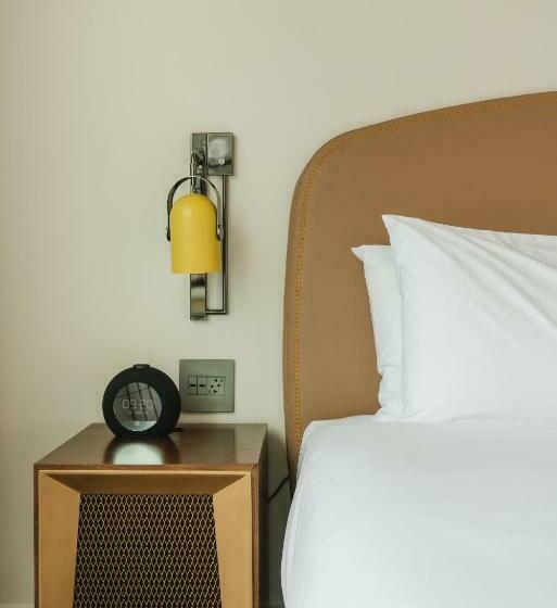 キングサイズベッドのスタンダードルーム, Hyatt Centric Congress Avenue Austin