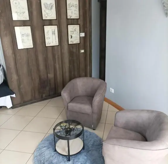 آپارتمان 1 خوابه با تراس, La Pacheca