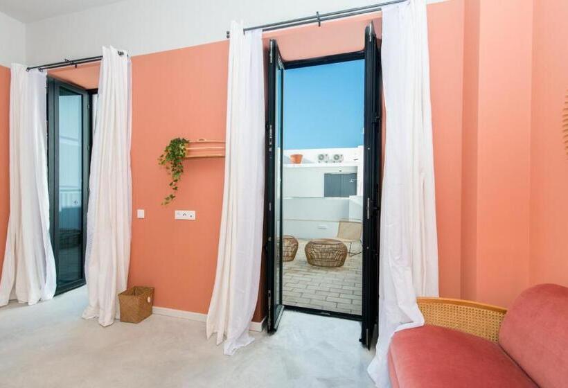Люкс Deluxe Кровать Кинг, Casa Rosa Villa With Pool In Olhao Centre
