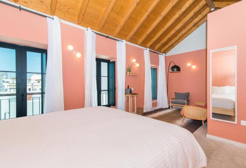 Люкс Deluxe Кровать Кинг, Casa Rosa Villa With Pool In Olhao Centre