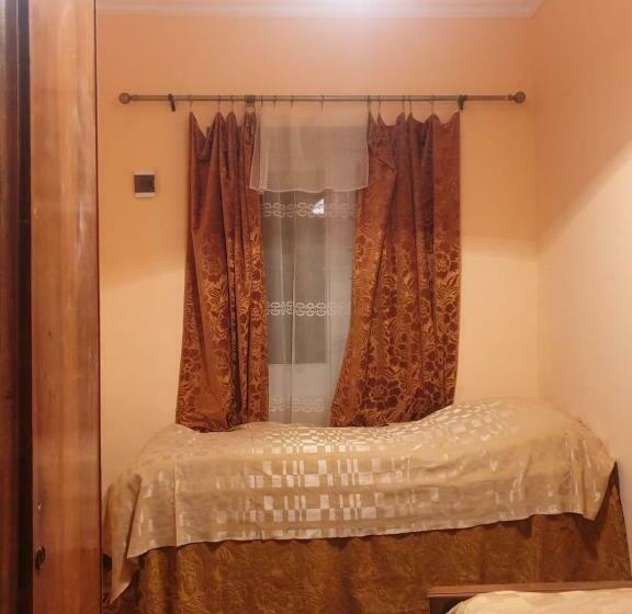 اتاق استاندارد, Nunson Guest House