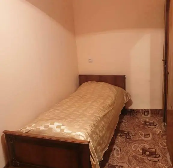 اتاق استاندارد, Nunson Guest House